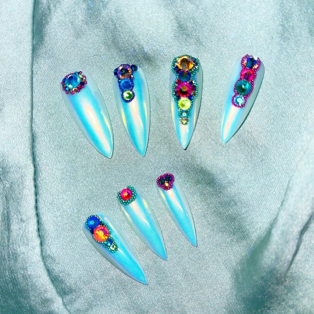 Custom Made Reusable Press-ons ๐ - Picture 5 of 5